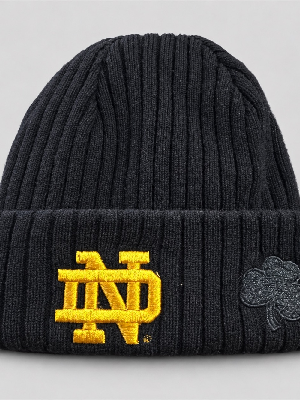 Under Armour Notre Dame Fighting Irish Black Gold Knit Beanie